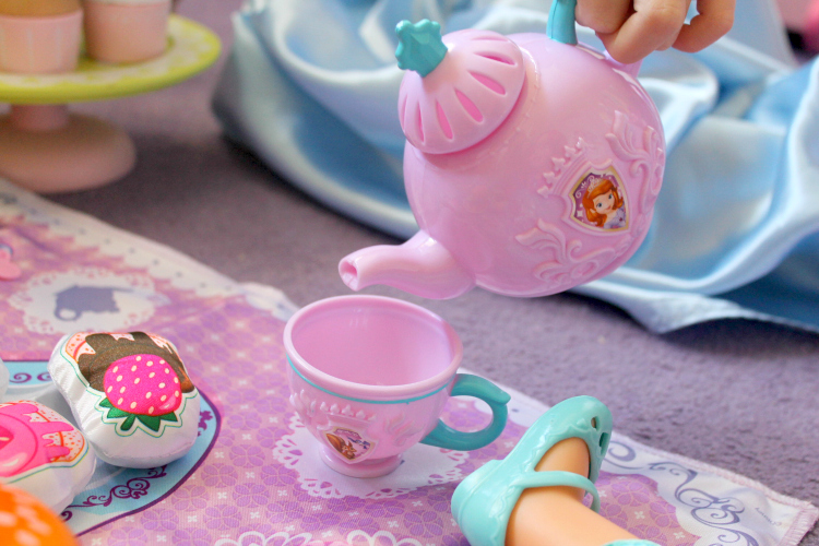 Cocktails in Teacups Disney Life Parenting Travel Blog Disney Toddler Dolls Jakks Review #nationalteaday Sofia the First Tea set Review