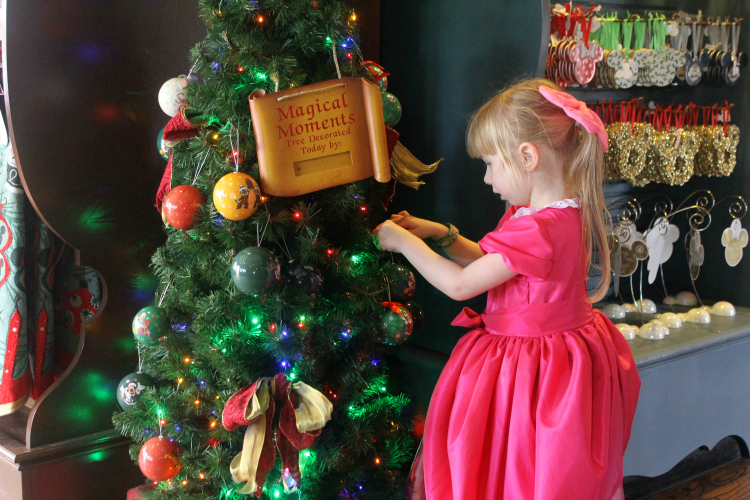 Cocktails in Teacups Disney Life Travel Parenting Blog 10 Things That Were Awesome at Walt Disney World March 2016 Decorating the Christmas Tree